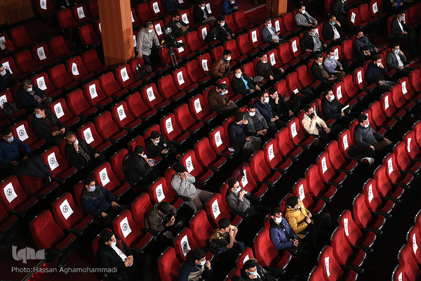 اولین شب مرحله نهایی چهل و چهارمین دوره مسابقات سراسری قرآن کریم