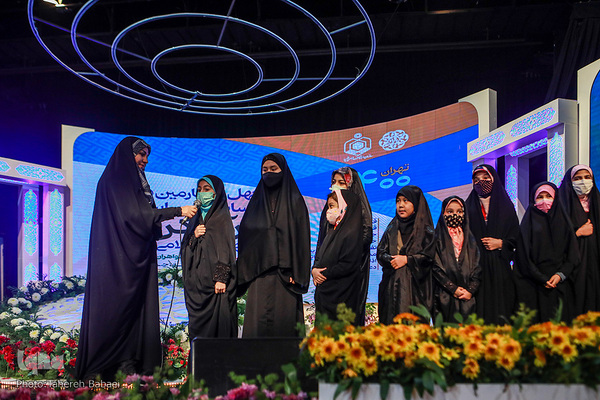 چهارمین روز رقابت بانوان در مرحله نهایی چهل و چهارمین دوره مسابقات سراسری قرآن