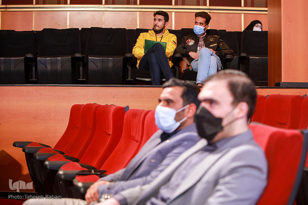 رقابت‌های رشته اذان در بخش آقایان