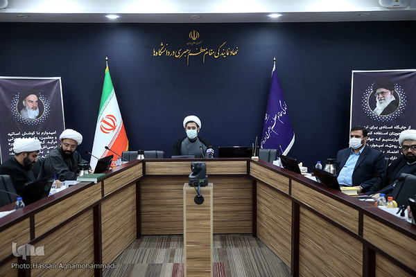 نشست شورای هماهنگی فعالیت‌های قرآن و عترت دانشگاه‌های کشور