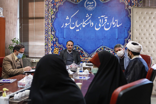 بازدید معاون فرهنگی و اجتماعی وزارت علوم، تحقیقات و فناوری از ایکنا