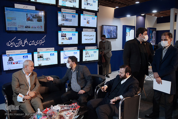 غرفه ایکنا در نمایشگاه دستاوردها و توانمندی‌های جهاددانشگاهی