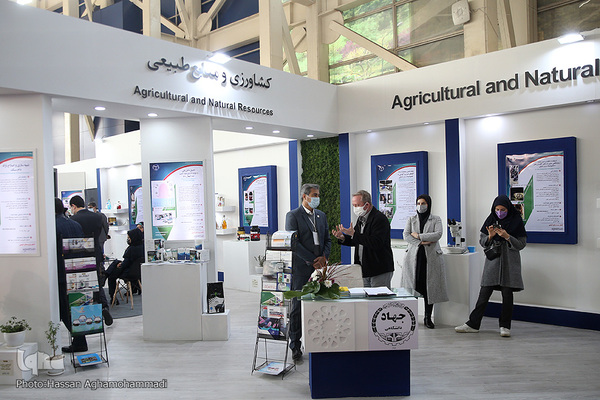 نمایشگاه توانمندی‌ها و دستاوردهای جهاددانشگاهی