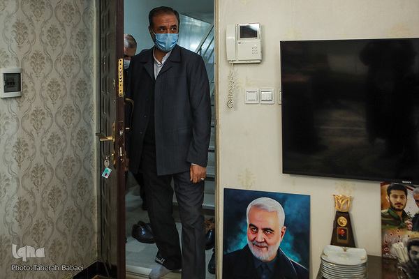 دیدار جامعه قرآنی با خانواده شهید وحید زمانی‌نیا