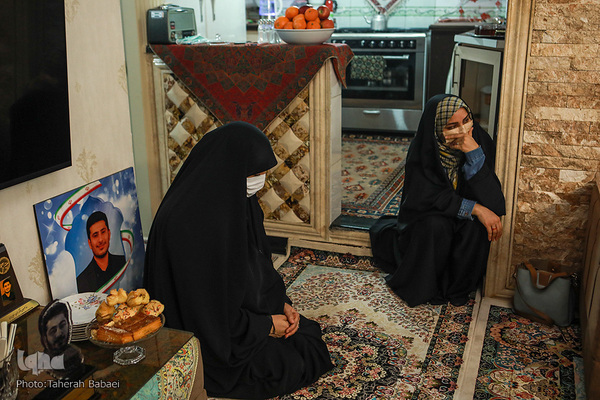 دیدار جامعه قرآنی با خانواده شهید وحید زمانی‌نیا