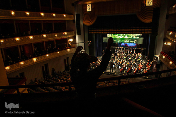 همایش موسیقایی «مقام حماسه» اجرای ارکستری موسیقی به یاد شهید سلیمانی