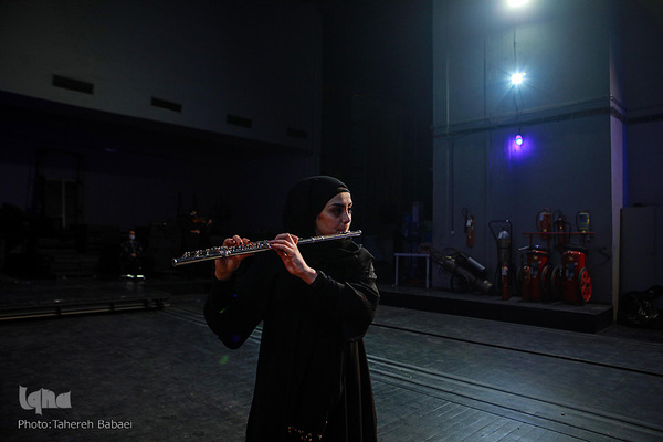 همایش موسیقایی «مقام حماسه» اجرای ارکستری موسیقی به یاد شهید سلیمانی