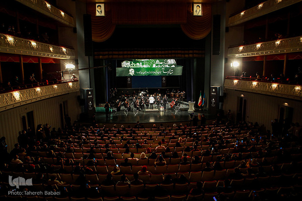 همایش موسیقایی «مقام حماسه» اجرای ارکستری موسیقی به یاد شهید سلیمانی
