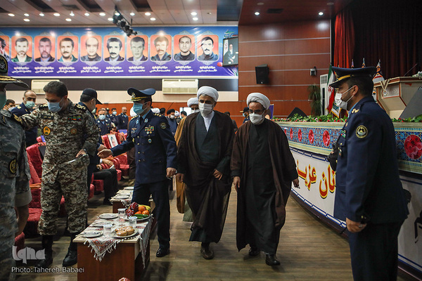 آیین اختتامیه چهل و یکمین دوره مسابقات قرآن کریم کارکنان پایور و وظیفه و بیستمین دوره مسابقات قرآن کریم دانشجویان دانشگاه‌های افسری ارتش