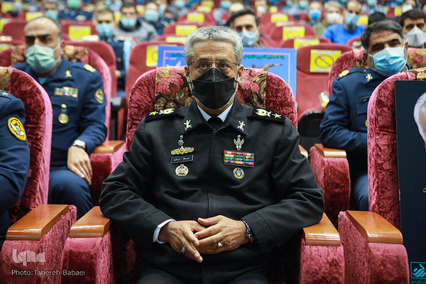 آیین اختتامیه چهل و یکمین دوره مسابقات قرآن کریم کارکنان پایور و وظیفه و بیستمین دوره مسابقات قرآن کریم دانشجویان دانشگاه‌های افسری ارتش