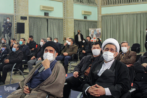 محفل انس باقرآن و شهدا