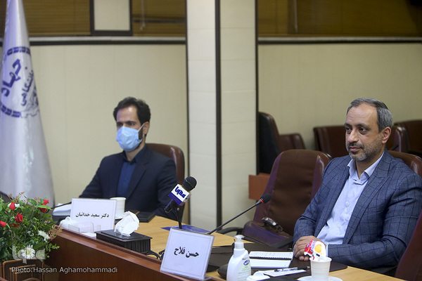 نشست ضرورت چرخش از برنامه درسی خطی به برنامه درسی مارپیچی در آموزش عمومی قرآن