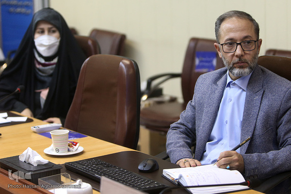 نشست ضرورت چرخش از برنامه درسی خطی به برنامه درسی مارپیچی در آموزش عمومی قرآن