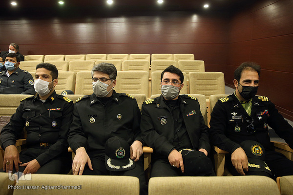 محفل انس باقرآن جامعه قرآنی در آستانه چهل و سومین سالگرد پیروزی انقلاب اسلامی