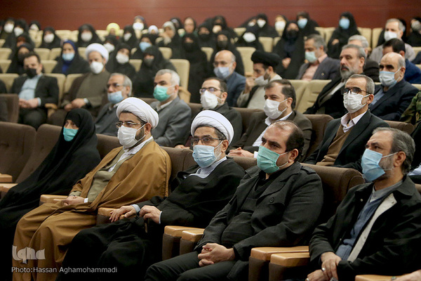 محفل انس باقرآن جامعه قرآنی در آستانه چهل و سومین سالگرد پیروزی انقلاب اسلامی