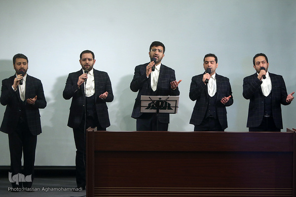 محفل انس باقرآن جامعه قرآنی در آستانه چهل و سومین سالگرد پیروزی انقلاب اسلامی