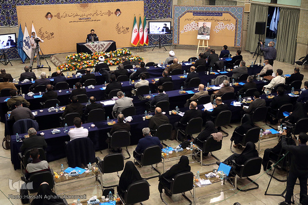 شانزدهمین نشست تخصصی استادان، قاریان و حافظان ممتاز قرآن کریم