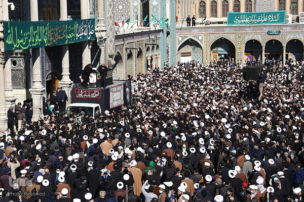 مراسم تشییع پیکر مرجع فقید شیعه، آیت‌الله‌ لطف‌الله صافی‌گلپایگانی (ره) در شهر مقدس قم