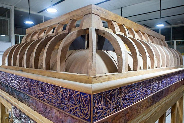 ضریح جدید حرم مطهر حضرت زینب (سلام الله علیها)