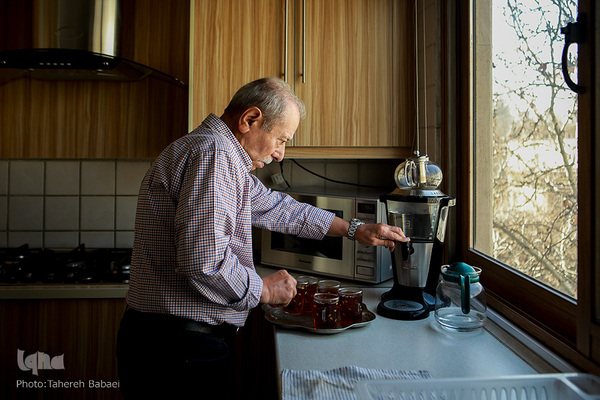 مصاحبه با علی نصیریان به مناسبت روز پدر