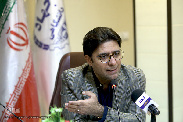 هادی مظفری، مدیرکل هنرهای تجسمی وزارت فرهنگ و ارشاد اسلامی