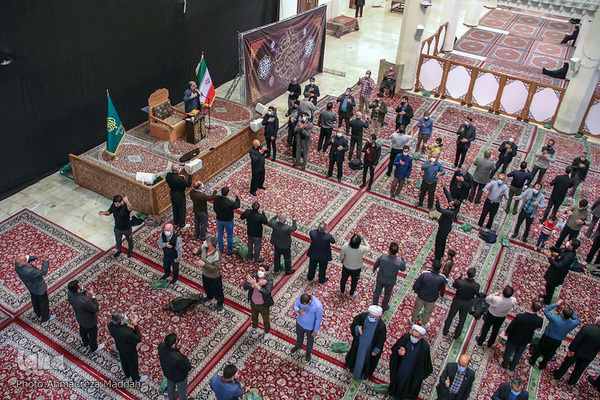 حرم شاهچراغ در سوگ باب‌الحوائج(ع)