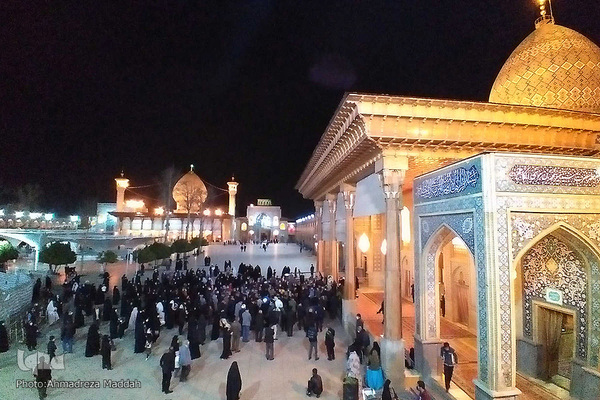 حرم شاهچراغ در سوگ باب‌الحوائج(ع)