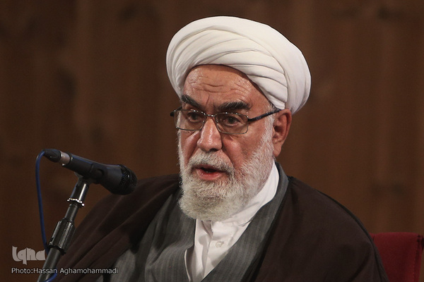 حجت‌الاسلام والمسلمین محمدی گلپایگانی، رییس دفتر مقام معظم رهبری