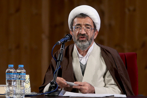 حجت‌الاسلام والمسلمین رضا مختاری، رییس موسسه کتاب‌شناسی شیعه