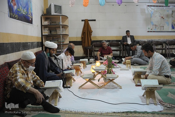 عطر قرآن کریم در مسجد محمدیه بیرجند