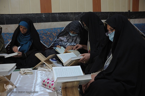 عطر قرآن کریم در مسجد محمدیه بیرجند