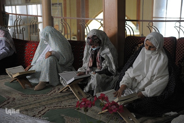 عطر قرآن کریم در مسجد محمدیه بیرجند