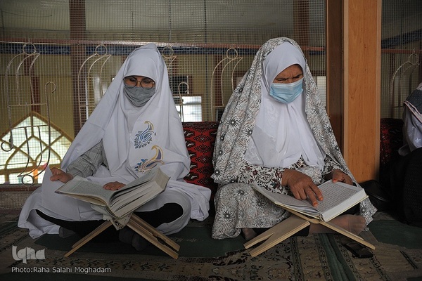 عطر قرآن کریم در مسجد محمدیه بیرجند