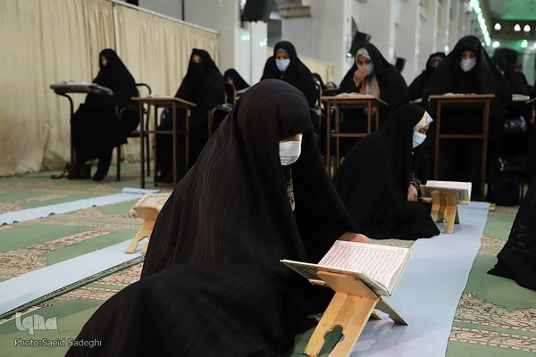 جزءخوانی قرآن در مصلی تبریز‎‎