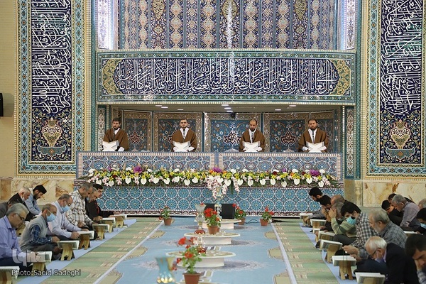 جزءخوانی قرآن در مصلی تبریز‎‎