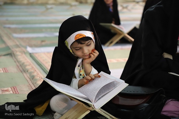 جزءخوانی قرآن در مصلی تبریز‎‎