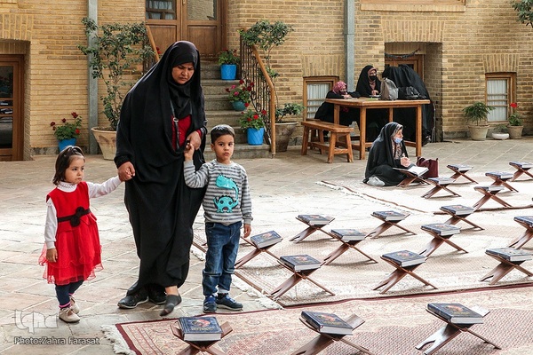 جزخوانی قرآن در خانه مدرس