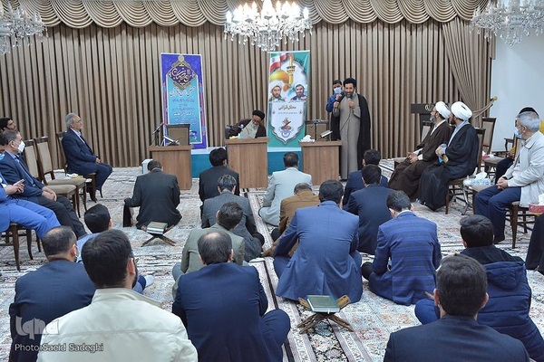 محفل انس با قرآن یادبود شهدای حرم رضوی‎‎