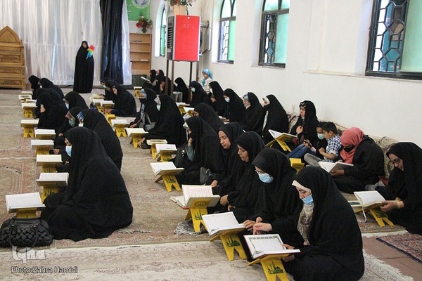 جزءخوانی قرآن کریم در امامزادگان باقریه(ع) بیرجند