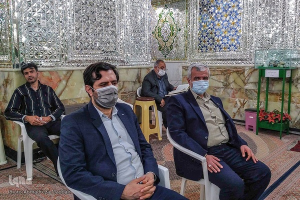 پانزدهمین محفل «ضیافت قرآنی در شب‌های آسمانی» در امامزاده ابراهیم شیراز‎‎