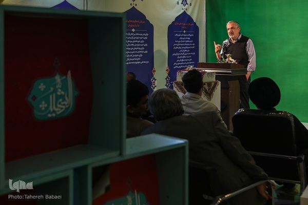  احمد مسجدجامعی، قائم‌مقام مرکز دایرةالمعارف بزرگ اسلامی