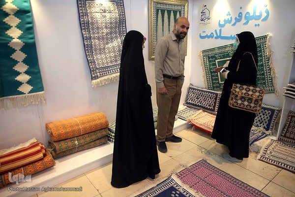 بخش آثار فرهنگی و صنایع دستی قرآنی نمایشگاه بین المللی قرآن کریم