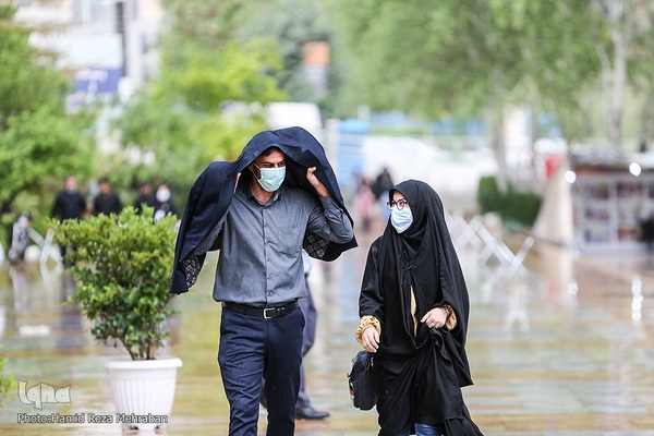 روز بارانی نمایشگاه قرآن