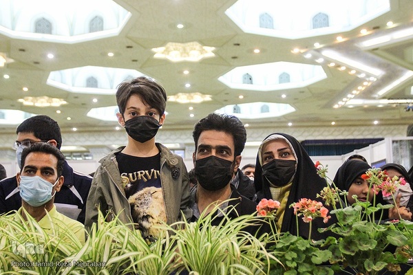 روز بارانی نمایشگاه قرآن