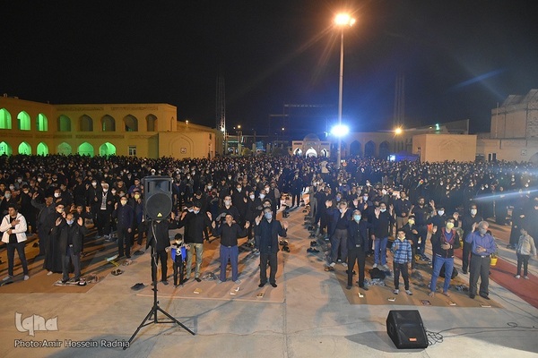 قرار بندگی؛ احیای شب ۲۱ رمضان در بیرجند