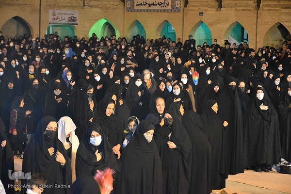 قرار بندگی؛ احیای شب ۲۱ رمضان در بیرجند