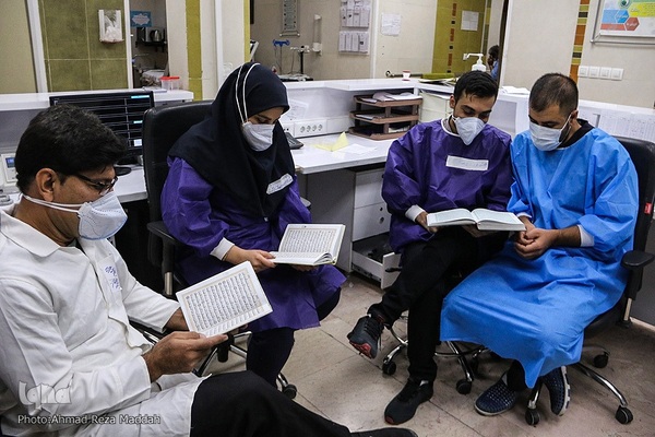 قرار بندگی؛ احیای شب ۲۱ رمضان در بیمارستان حضرت علی اصغر(ع) شیراز