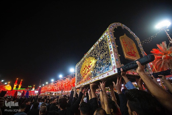 مراسم عزاداری سالروز شهادت امام  علی (ع) در حرم امام حسین (ع)