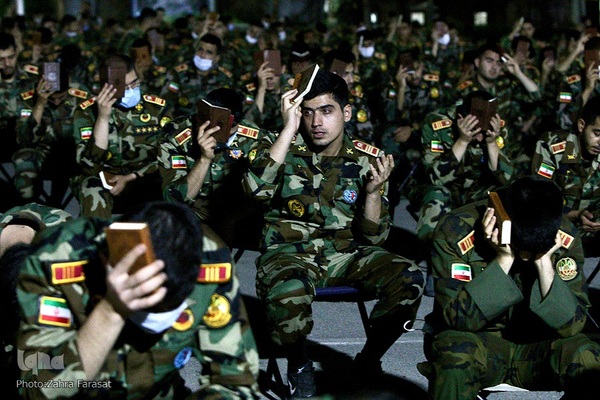 قرار بندگی؛ احیای شب ۲۳ رمضان در دانشگاه افسری امام علی(ع)