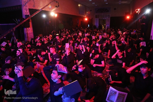 مراسم احیای شب ۲۳ رمضان در هیئت خادم الرضا قم